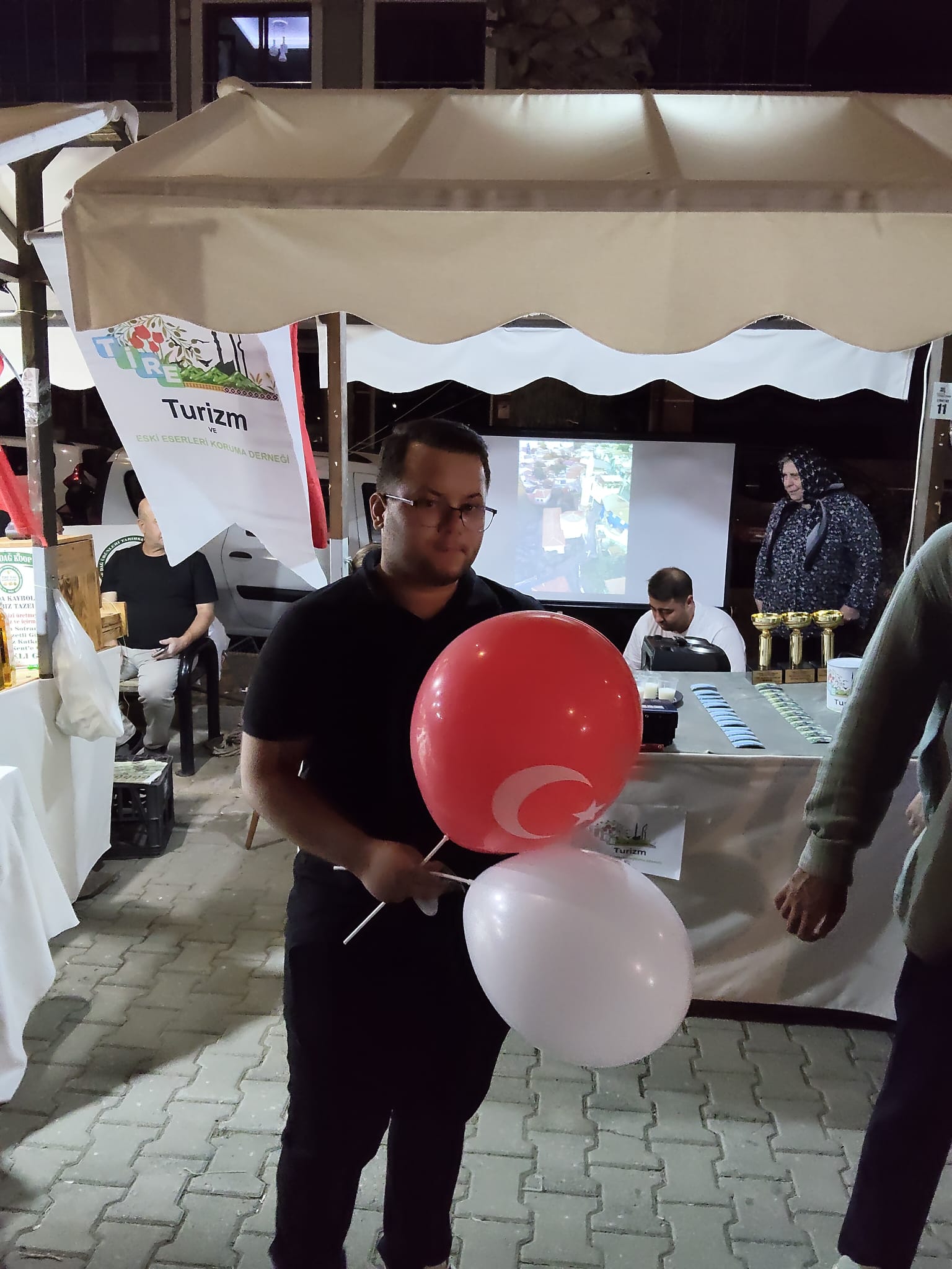 b59f6c16-c70c-40c8-ac9d-90223c6c0264