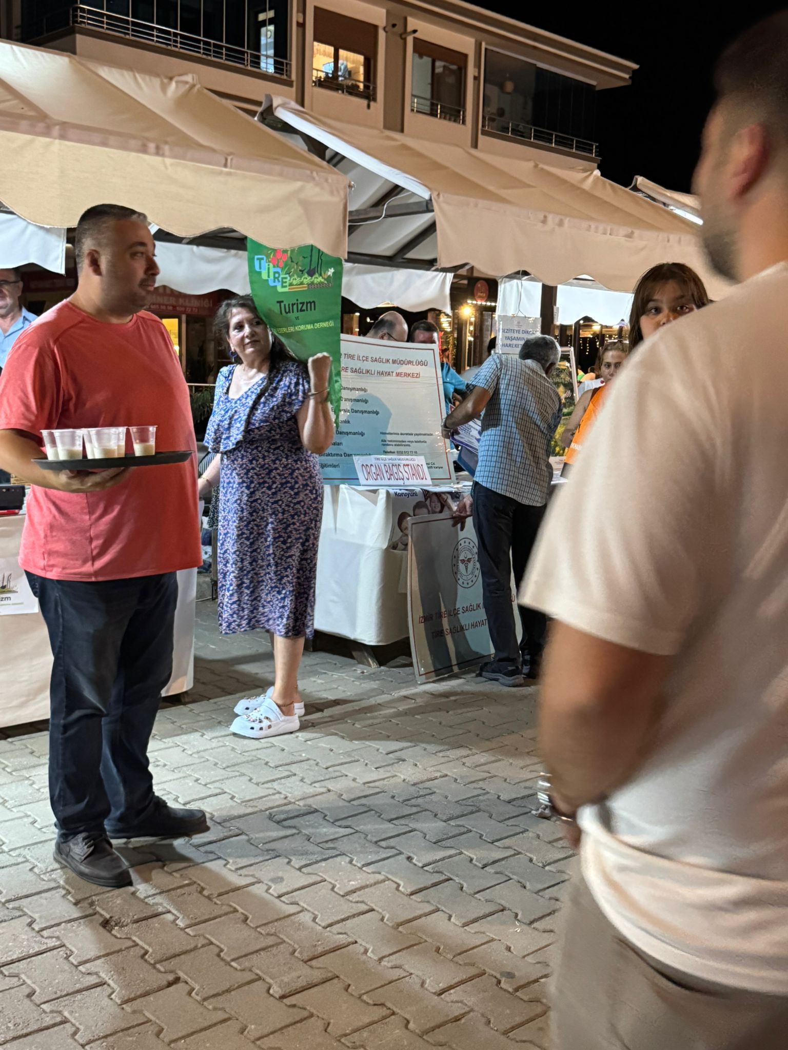 d338b2fd-23b3-4ad8-9b2b-7869315e0887